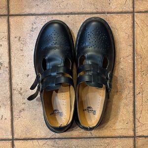 Black Women's Leather Shoes